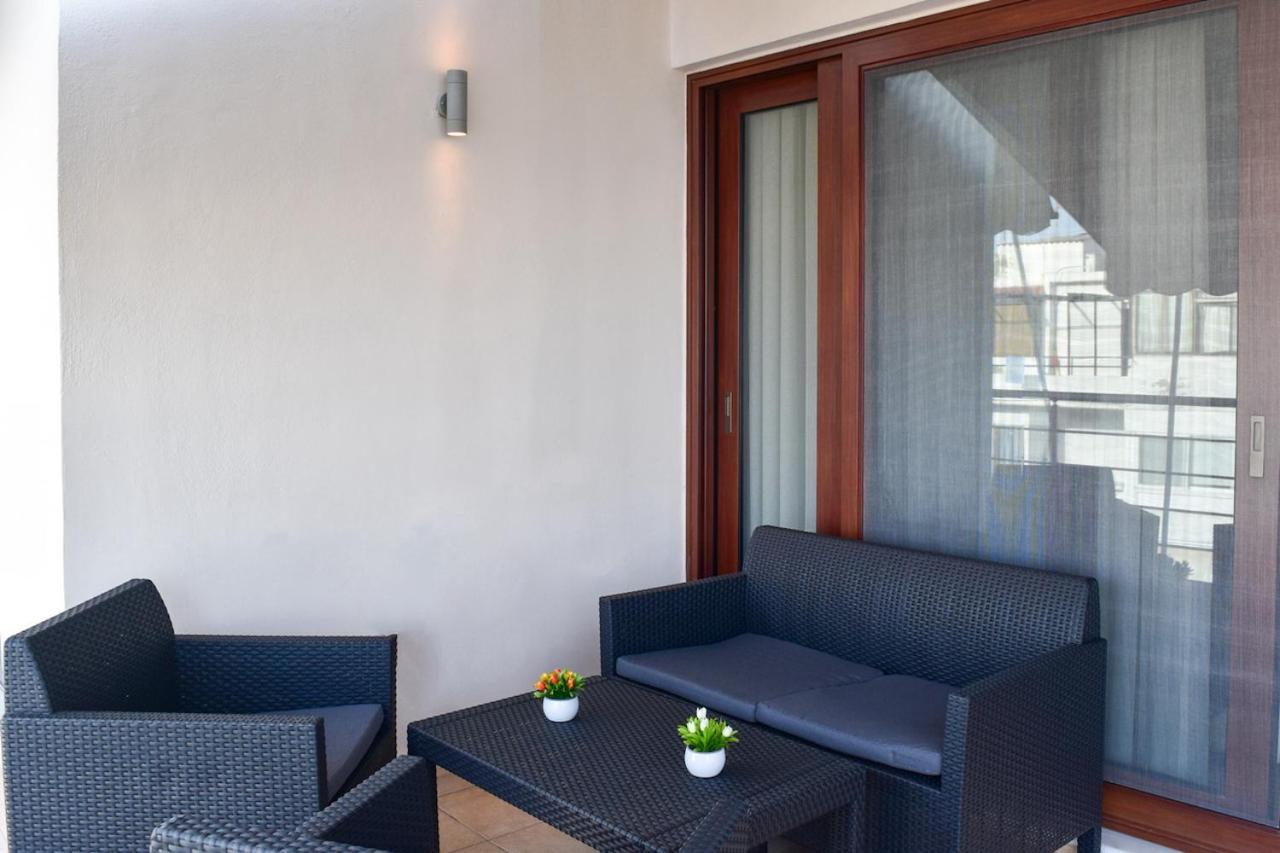 Appartamento Luxury Summer Escape In Rhodes Rhodes City Esterno foto